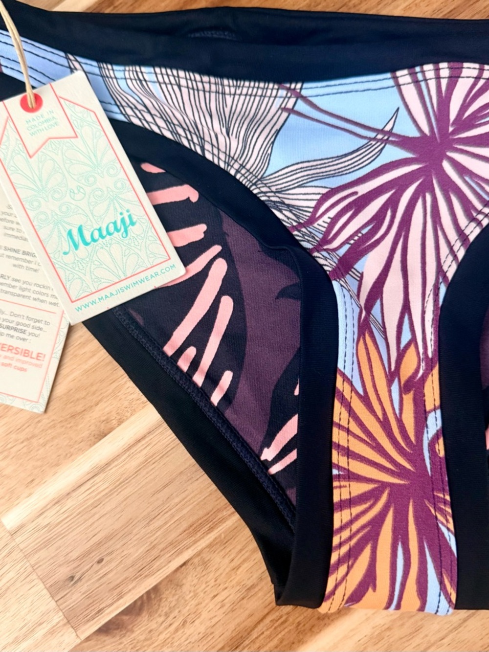 NWT Maaji Reversible Bikini Bottoms MIDNIGHT CARNIVAL Sz.L - Picture 1 of 8